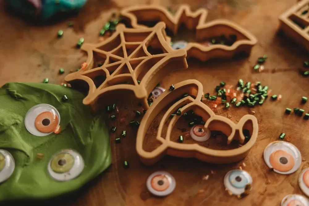 Shop Kinfolk Pantry Formine In Bioplastica Per Pasta Modellabile Halloween